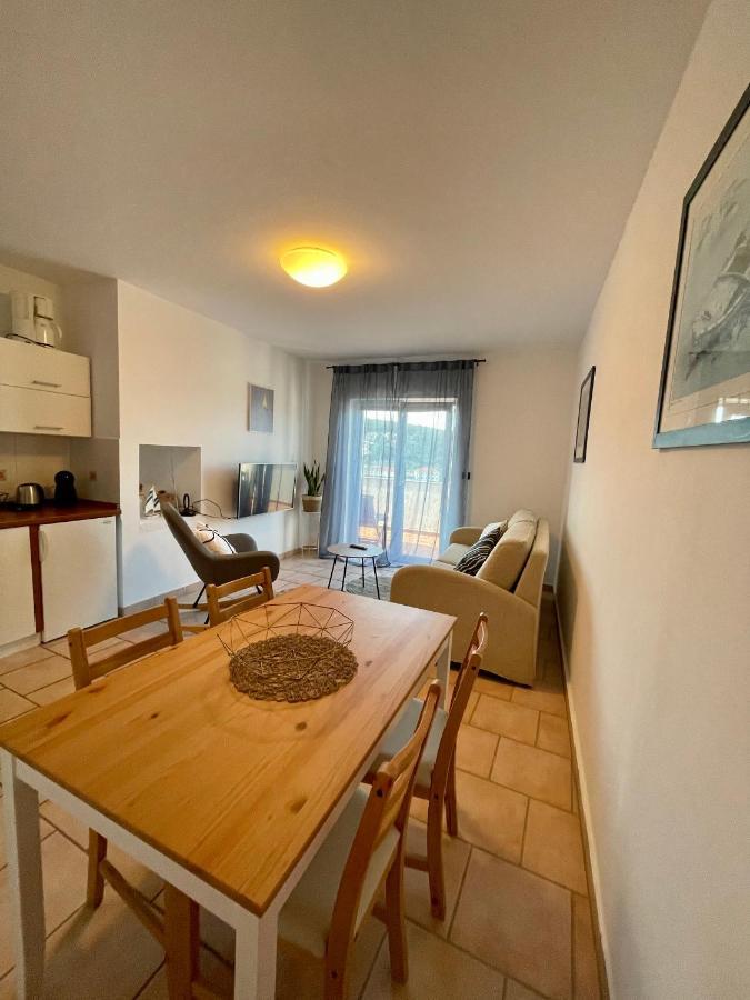 Apartment Frina I, Island Hvar 젤사 외부 사진